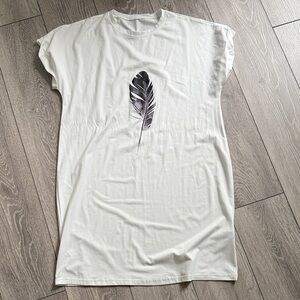 White T-Shirt Dress with Feather Design